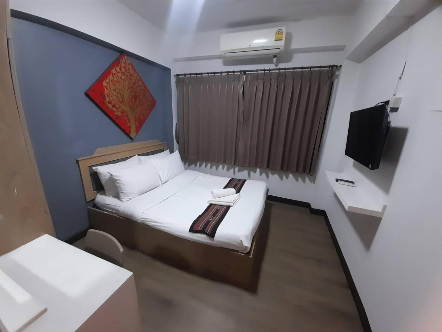 Home Place Hotel Chiang Mai Exteriör bild